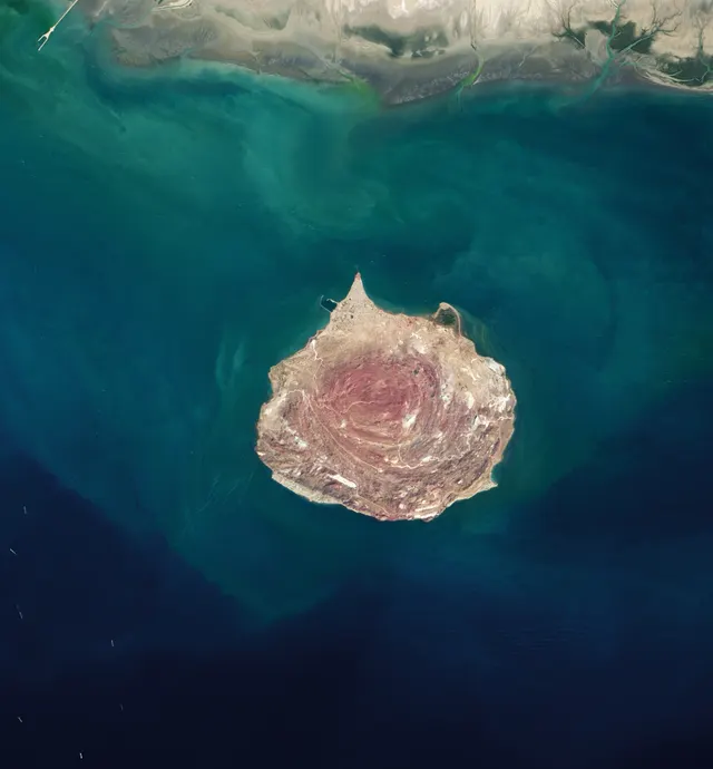 Hormuz Island, Iranian island in the Persian Gulf