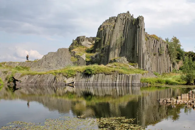Panská skála, Rock formation in Czechia
