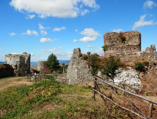 Šariš Castle, Ruined castle, Hilltop castle, Royal castle in Veľký Šariš, Slovakia